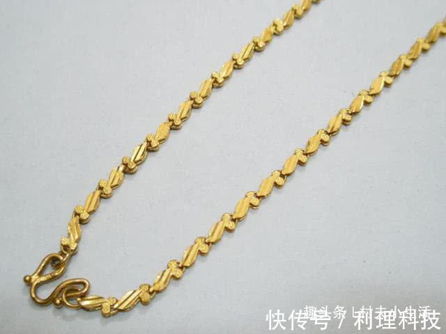 汗液 黄金项链你还天天戴吗现在知道还不算晚,太重要了