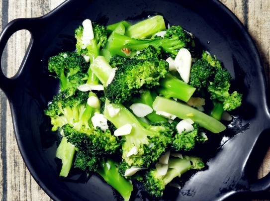 禁忌|吃西兰花好处多多,但要牢记2大禁忌,吃错了还影响健康!