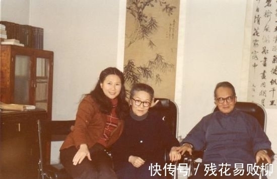 历久弥坚$钱瑗被邻居扇耳光,杨绛被摔在地上,钱钟书看见拎着木板冲了上去