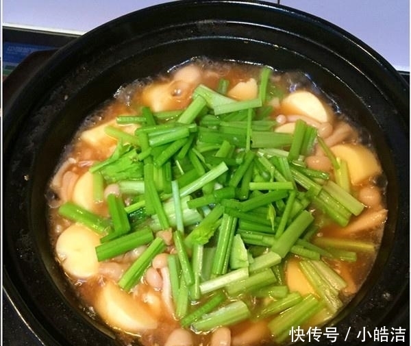  豆腐加上“这一料”一起炖，婆婆赞不绝口，连吃三天都不腻