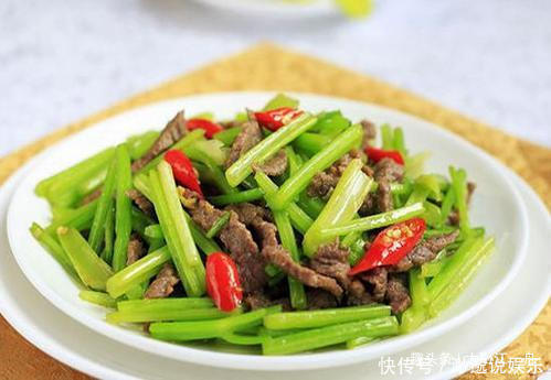 滑嫩|炒牛肉,怎样做才滑嫩不塞牙大厨学会这几招,牛肉好嚼不塞牙
