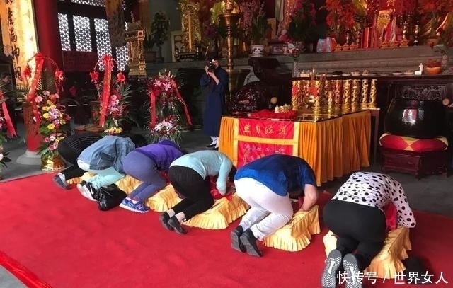 “拜”、“揖”是一回事吗?