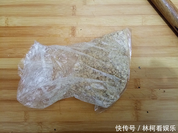 爱喝酒的人要收藏,多吃此种干果,保护肝脏,女生也能千杯不醉!