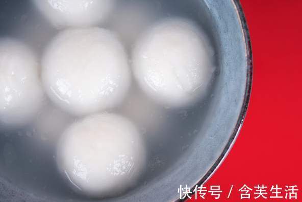 馅料|煮汤圆不要再水开下锅了，牢记3个重要技巧，汤圆个个软糯不破皮