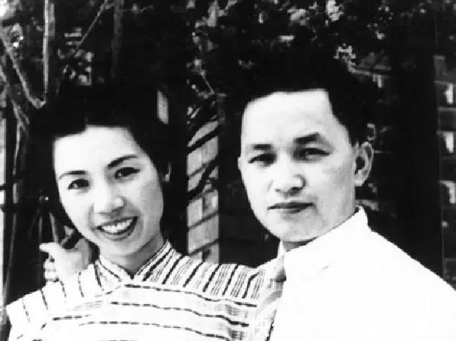 新凤霞!齐白石因美貌初识新凤霞,结下''父女缘分'',2人存在真友谊吗?