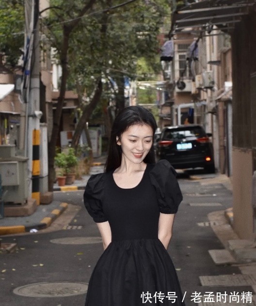 裙子|黑色系裙子也太显气质了!高级大方又显瘦