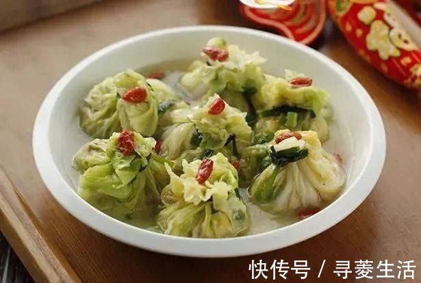 青豆|白菜别再炒了,换这种做法好吃到爆,上桌就被抢光