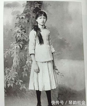 张兆和@向林徽因学习择夫:比起才华来,人品与三观才是最重要的