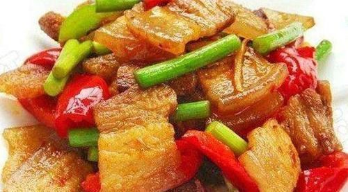 中老年人不能吃“肥肉”?醫生:肥肉“這樣吃”,不僅補鈣還長壽