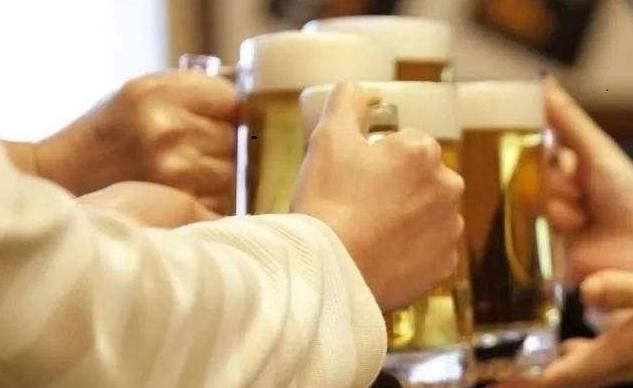 啤白|最好的解酒药,不是大蒜而是它,酒前嚼3粒,啤白混喝天亮都不醉