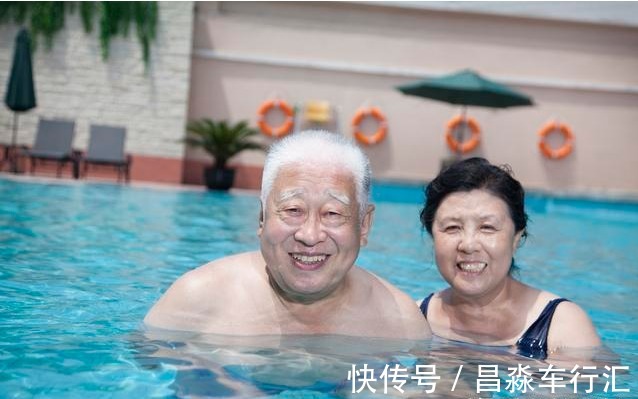 糖尿病患者|改善糖尿病或许不用吃药，护士长给出2条实用建议，比吃药强多了