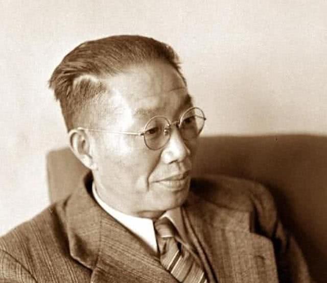 妻子|他是民国一代大师,却一生背叛好几任妻子,晚年无人照料寂寥离世