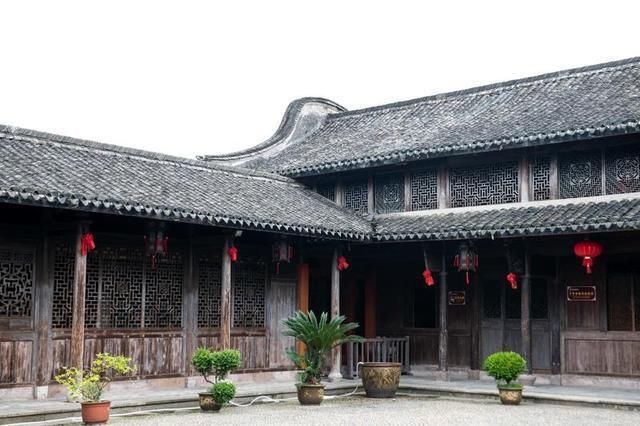 白溪水|江南旅行去哪个古镇?用简单的文字带你走进前童古镇,收藏下次去