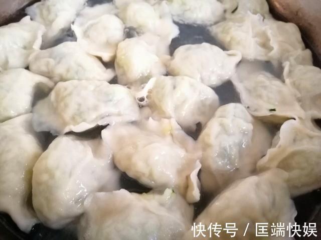 瓜丝|天冷了就吃这个馅的饺子！遇到这菜必买三十斤，比韭菜馅好吃多了