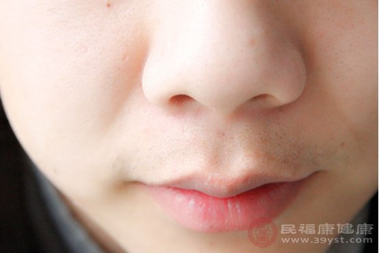 缩小鼻头的方法有哪些
