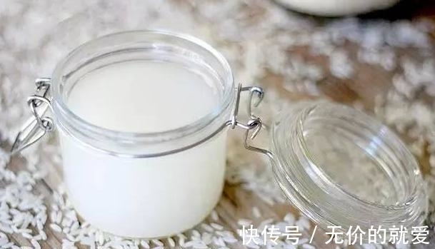 黄叶|淘米水、果皮水、啤酒,处理好养绿萝,黄叶烂根困扰全没了