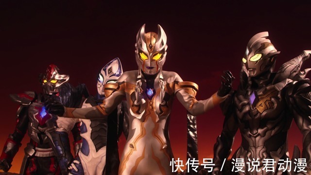 奥特战士|奥特曼:两位卡姐逝去的爱情,一位认错男友,一位遭遇变心