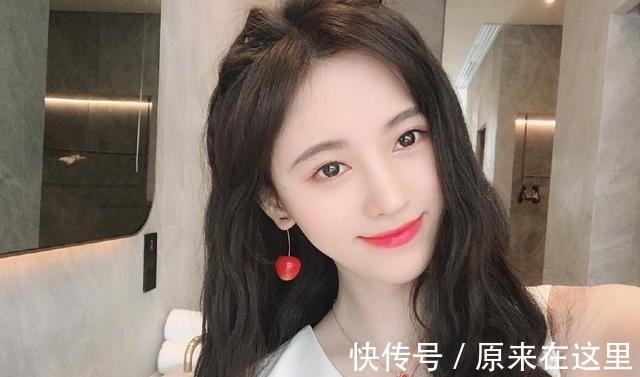 皮肤|脸上总是长“小疙瘩”怎么办学会这几招,就能换回无暇肌肤!