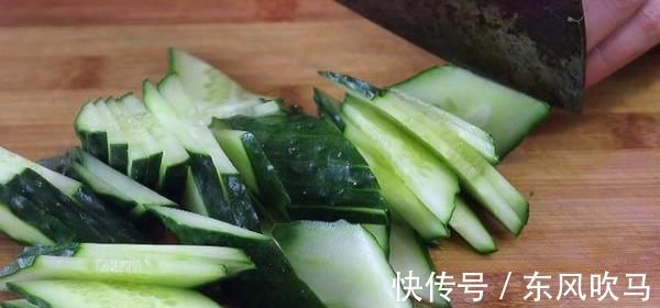 干木耳|一根黄瓜,三个鸡蛋,教你一个百吃不厌的做法,比大鱼大肉都好吃