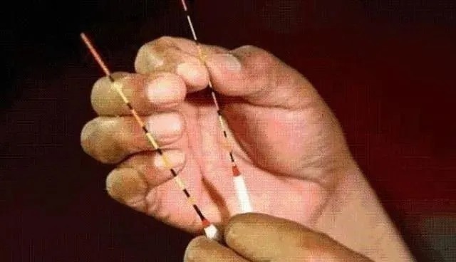 冬季钓鱼调漂有绝招，专门应对水凉鱼口轻，钓鲫鱼一杆一个准！