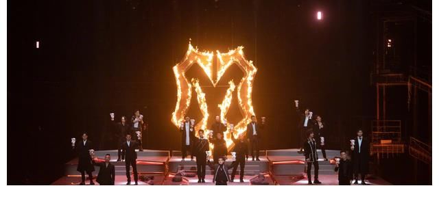 《哥哥》音樂總監(jiān)接受采訪，7次公演不是雜亂無章，而是分4個階段