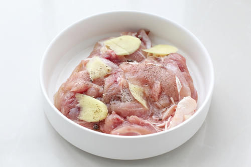 西兰花|别再去吉野家点鸡腿饭了，自己在家就能完美复刻，嫩滑入味巨好吃