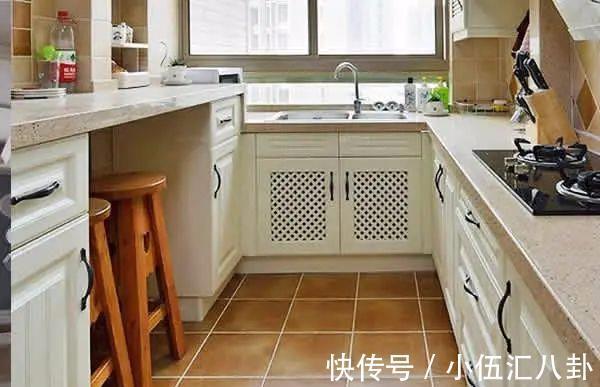 地砖|厨房地砖该怎么选，那些看起来美好的效果，住进去才知道多么坑人