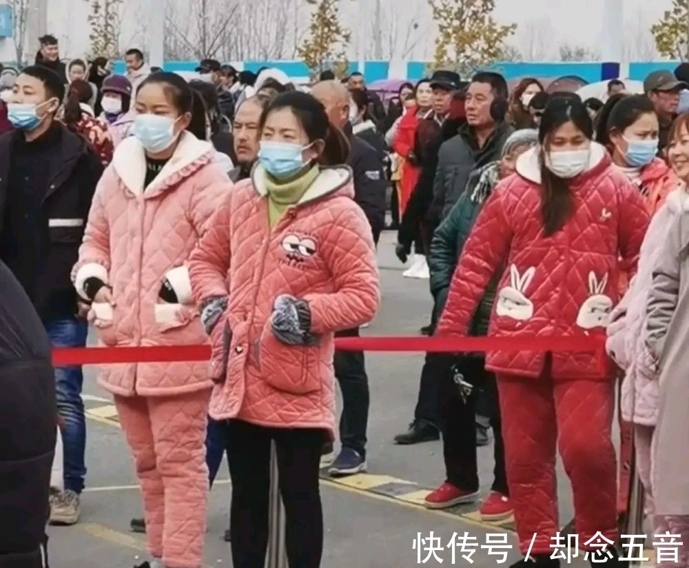 等级表|中年“油腻妈妈”等级表,达到第四级,孩子内心很可能已经受伤