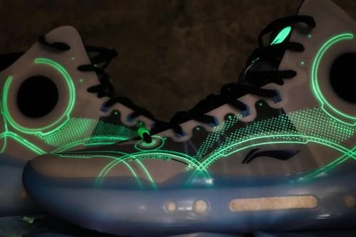 WEN鞋评-开箱｜限量？炒作？在绝对的实力面前都不值一提了