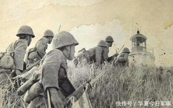 钢盔|二战日军头盔上有一层渔网,非常简陋,却能减少伤亡