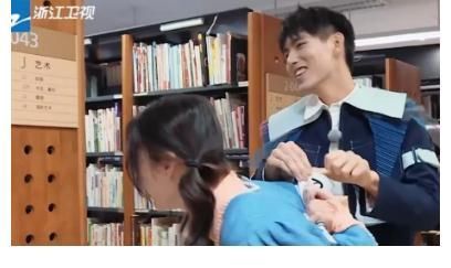 郑恺|李晨、郑恺和杨颖,请你们不要在《跑男》里“混工资”了!
