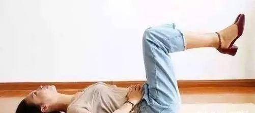 胃肠|一招抬脚功,能降百种病!每晚睡前5分钟,防病治病,延年益寿!