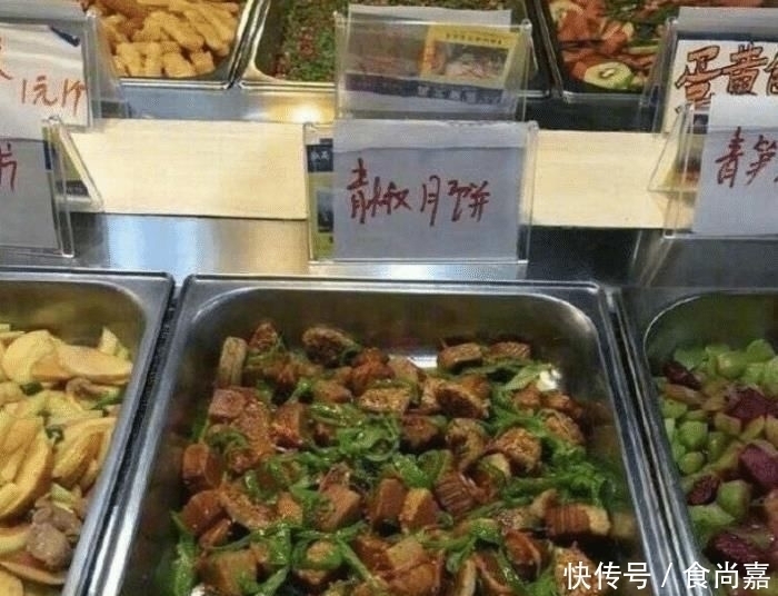 顶尖985食堂硬核饭菜，网友看了想舔屏学生能不折腾水果吗