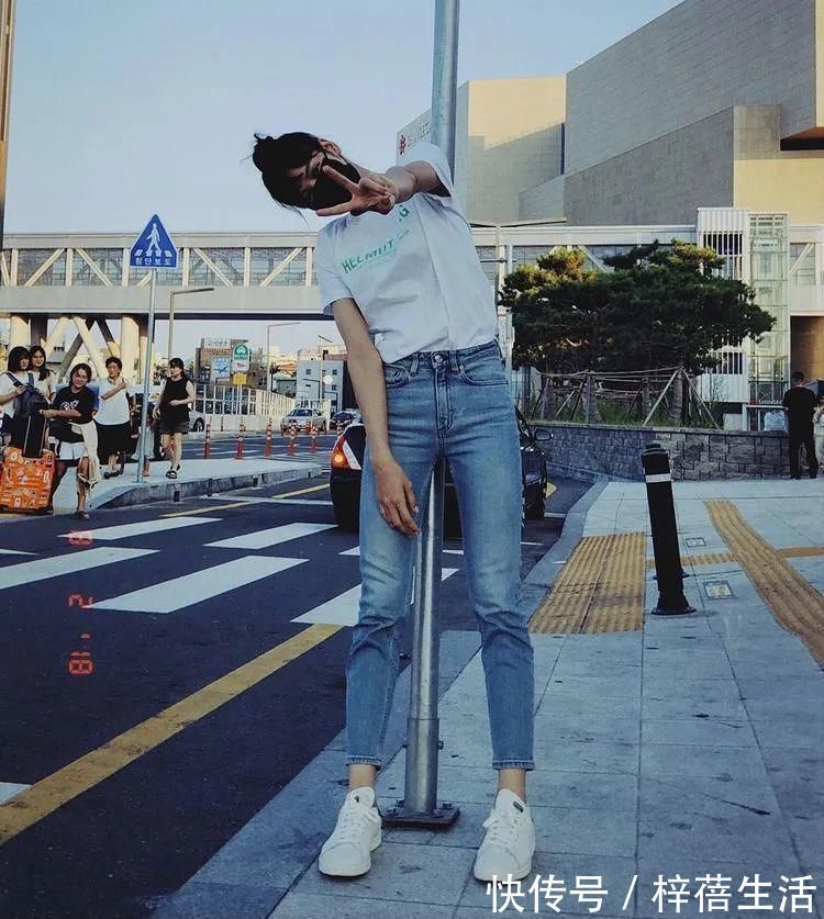 smith 侃爷竟和奥巴马撞鞋了！都五十年了，明星们还在抢着穿这双鞋！