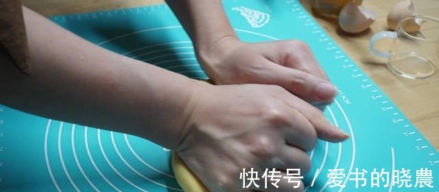 做法|蜂蜜小面包,不仅口感好,做法也简单,而且一口气还做了不同造型!
