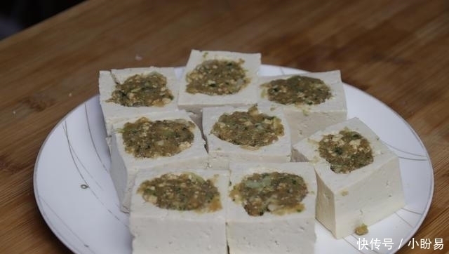 小董|自从学会豆腐的新做法,我家豆腐再也不炒了,一周吃3次,超过瘾