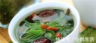 葛根|女人到了40岁老的快 这几种碱性食物要多吃, 越吃越显年轻!