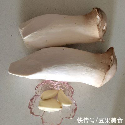 米饭|原来凉拌杏鲍菇 绝绝子！才是真正的米饭杀手