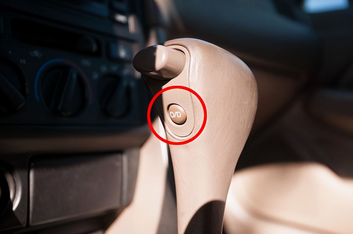 开自动挡的车 别再想只靠d挡走天下 乐惠车