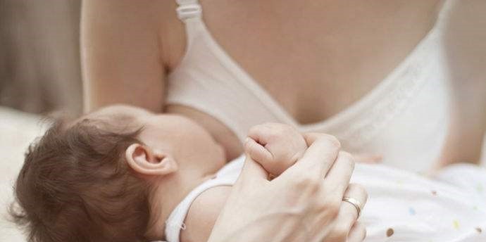 母乳喂养|不就是喂个奶么?哪来那么多的矫情?——有一种艰难,叫母乳妈妈