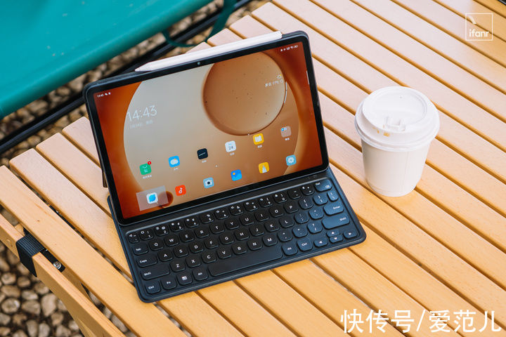 OPPO Pad 体验：2299 元起售的大平板，还有一颗破局的心