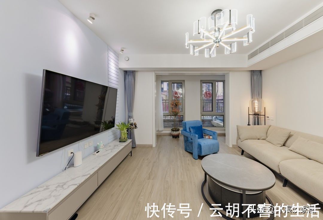 复式|三代同堂的新房，看到休闲阳台就沦陷，全屋精致大方，生活太幸福