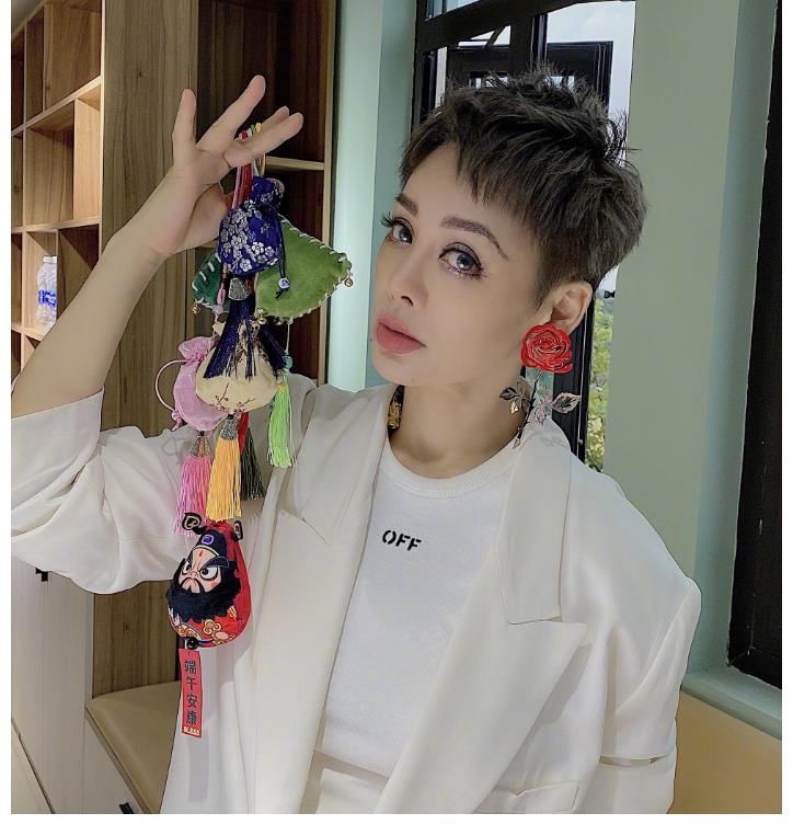 路透图|中餐厅5路透图曝光,龚俊丁真确认加盟,3位女嘉宾众望所归