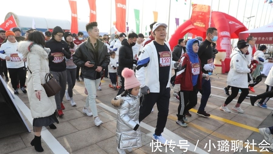 新年|跑进新年!2022年第一“跑”打响