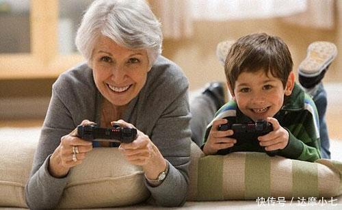 108岁长寿老人,大脑健康像20岁大学生!秘诀是从不下桌的“3菜”