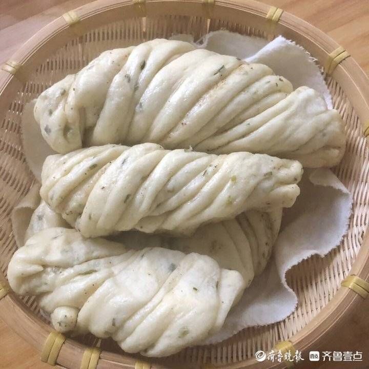 一团面一半蒸花卷，一半烙成饼！壹粉教你面食正确做法|壹粉食堂| 壹粉