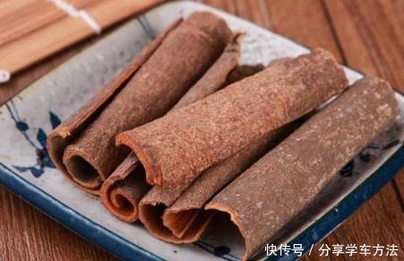 炖羊肉,这4种香料记得放,有了它们,肉汤奶白,羊肉鲜香无膻味