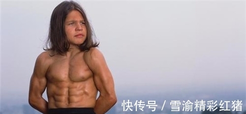 理查德|美国8岁男孩15秒踢腿30次,靠肌肉走红世界,17年后有何变化?