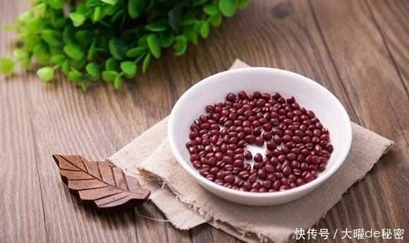 红豆加它一起煮,湿气没了,小肚子平了,给身体做个大扫除
