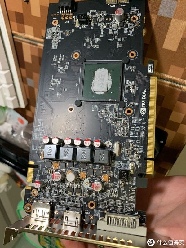 开箱|20年 400元全新gtx950开箱